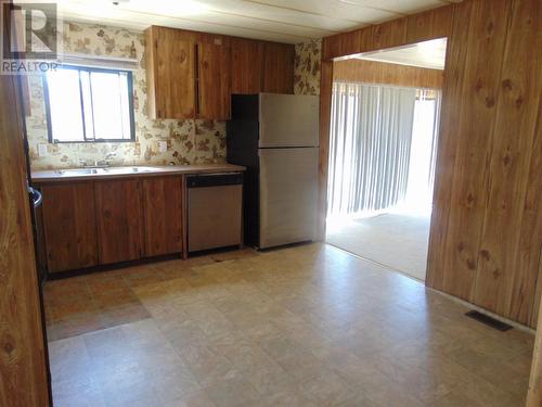 2851 Telemon Place, Merritt, BC - Indoor Photo Showing Kitchen