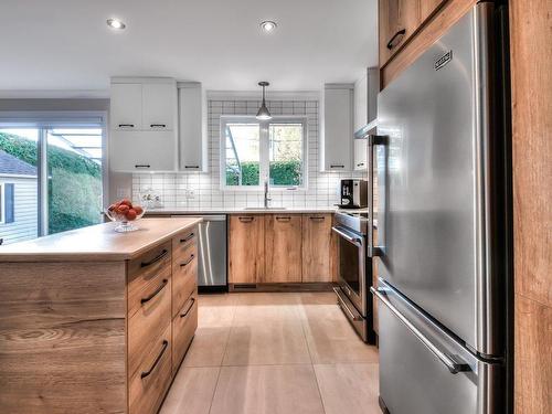 Kitchen - 55 Rue Dubois, Varennes, QC - Indoor Photo Showing Kitchen With Upgraded Kitchen