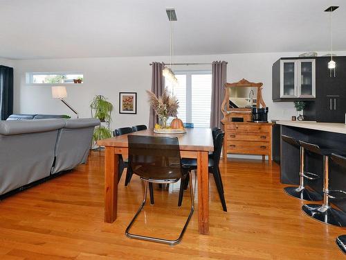 Dining room - 99 Rue Marielle-Primeau, Mercier, QC - Indoor Photo Showing Other Room