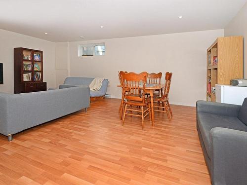 Family room - 99 Rue Marielle-Primeau, Mercier, QC - Indoor Photo Showing Living Room