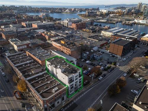 303-555 Chatham St, Victoria, BC - Outdoor With Body Of Water With View