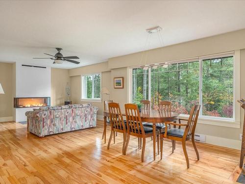 312 Spruce Ave, Gabriola Island, BC 