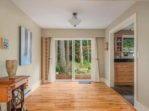 312 Spruce Ave, Gabriola Island, BC 