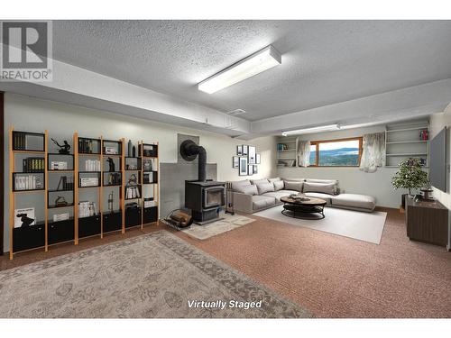 8247 Westsyde Road, Kamloops, BC - Indoor