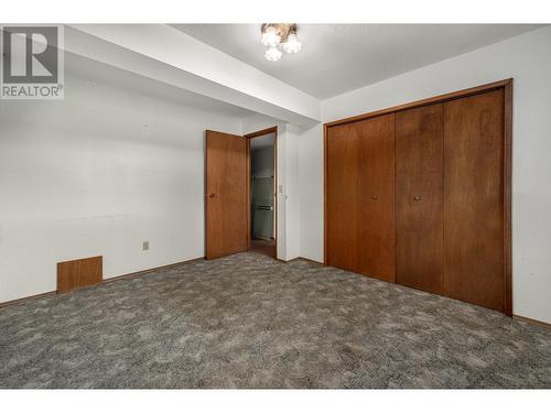 8247 Westsyde Road, Kamloops, BC - Indoor Photo Showing Other Room