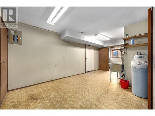 8247 Westsyde Road, Kamloops, BC - Indoor Photo Showing Basement