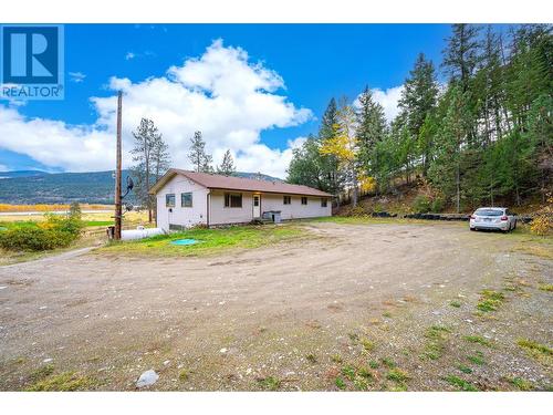 8247 Westsyde Road, Kamloops, BC - Outdoor