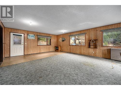 8247 Westsyde Road, Kamloops, BC - Indoor Photo Showing Other Room