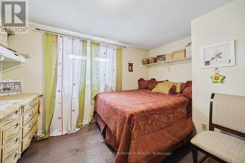 154 Lisa Crescent, Vaughan, ON - Indoor Photo Showing Bedroom