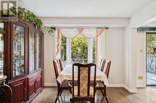 154 Lisa Crescent, Vaughan, ON - Indoor Photo Showing Dining Room