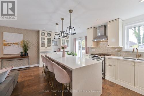 6 Lankin Boulevard, Toronto, ON - Indoor Photo Showing Kitchen With Upgraded Kitchen