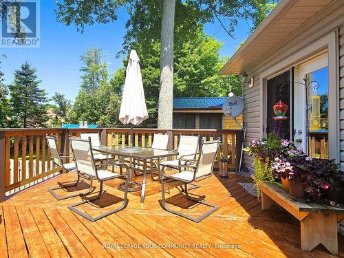 122 Trout Lane, Tiny, ON - Outdoor With Deck Patio Veranda