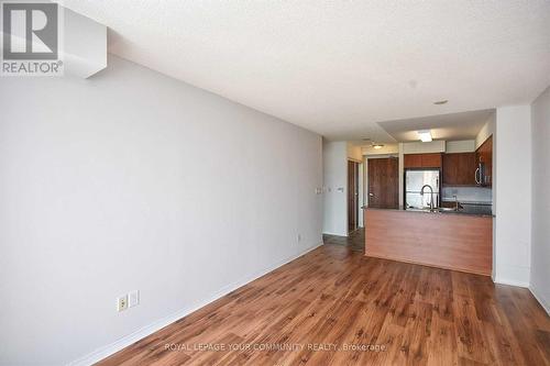 1119 - 185 Oneida Crescent S, Richmond Hill, ON - Indoor