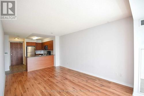 1119 - 185 Oneida Crescent S, Richmond Hill, ON - Indoor Photo Showing Kitchen