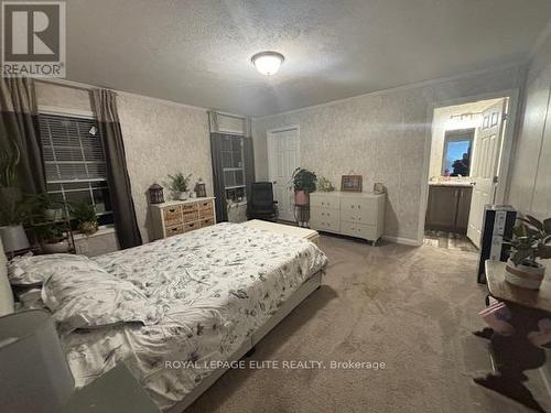 66 - 26585 Highway 89, Southgate, ON - Indoor Photo Showing Bedroom