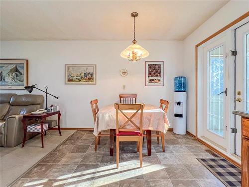 3506 Willowdale Crescent, Brandon, MB - Indoor Photo Showing Dining Room