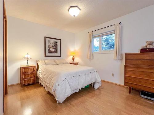 3506 Willowdale Crescent, Brandon, MB - Indoor Photo Showing Bedroom