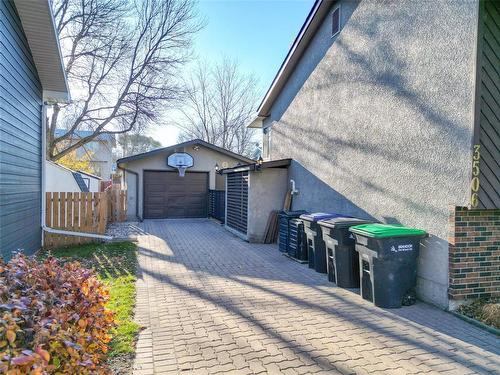 3506 Willowdale Crescent, Brandon, MB - Outdoor With Exterior