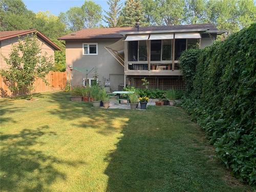 3506 Willowdale Crescent, Brandon, MB - Outdoor