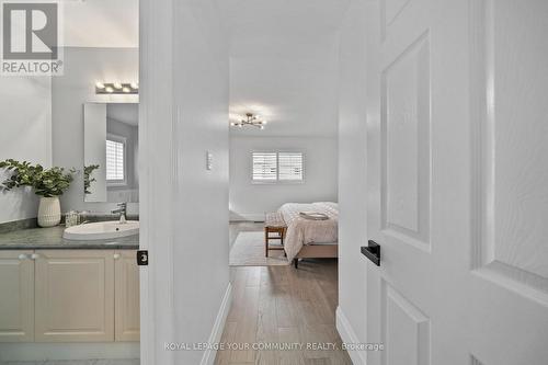 18 Sheardown Trail, Caledon, ON - Indoor Photo Showing Bathroom