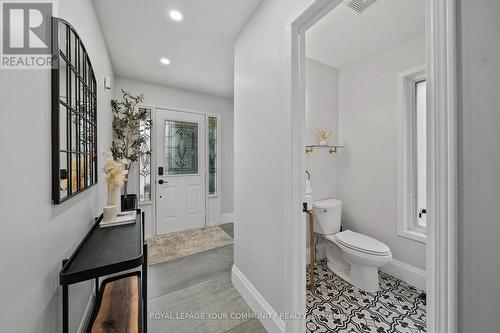 18 Sheardown Trail, Caledon, ON - Indoor Photo Showing Bathroom