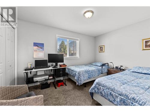 319 Brooke Drive, Chase, BC - Indoor Photo Showing Bedroom