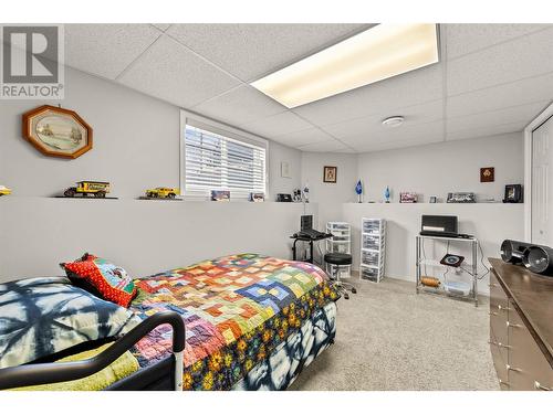 319 Brooke Drive, Chase, BC - Indoor Photo Showing Bedroom