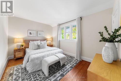 213 St Leonards Avenue, Toronto, ON - Indoor Photo Showing Bedroom