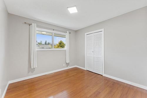 680 Princess Road, Kelowna, BC - Indoor Photo Showing Other Room