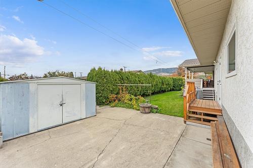 680 Princess Road, Kelowna, BC - Outdoor With Exterior