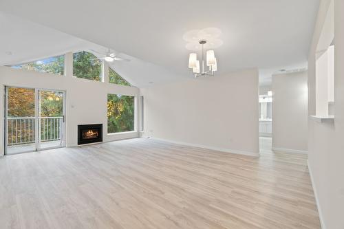 7-171 17 Street, Salmon Arm, BC - Indoor Photo Showing Other Room With Fireplace