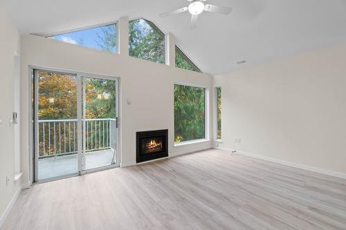 7-171 17 Street, Salmon Arm, BC - Indoor Photo Showing Other Room With Fireplace