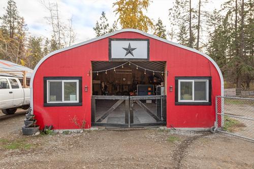 5974 Farmers Drive, Kelowna, BC - Outdoor With Exterior