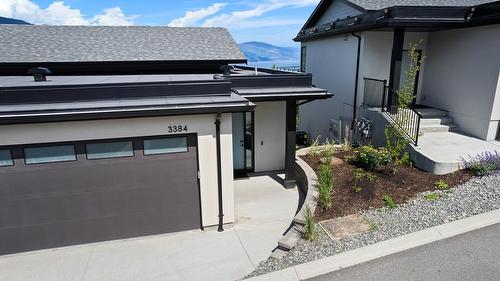 3384 Lavender Lane, Kelowna, BC - Outdoor