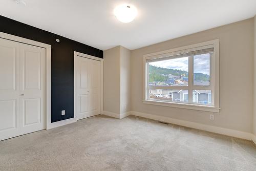 22-13098 Shoreline Way, Lake Country, BC - Indoor Photo Showing Other Room