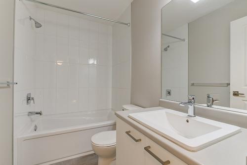 22-13098 Shoreline Way, Lake Country, BC - Indoor Photo Showing Bathroom