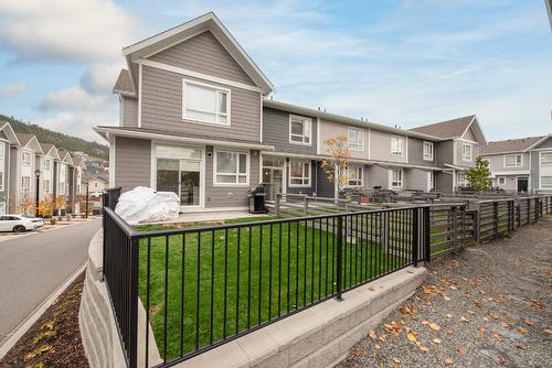 22-13098 Shoreline Way, Lake Country, BC - Outdoor