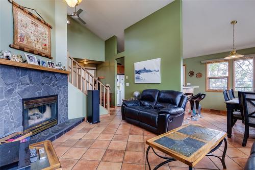 11482 Darlene Road, Lake Country, BC - Indoor Photo Showing Living Room With Fireplace