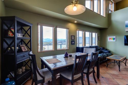 11482 Darlene Road, Lake Country, BC - Indoor Photo Showing Dining Room