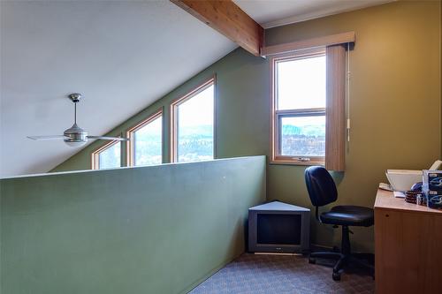 11482 Darlene Road, Lake Country, BC - Indoor Photo Showing Office