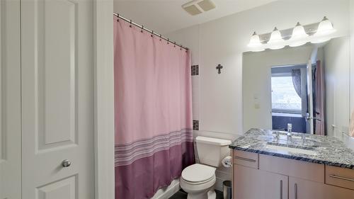 407-130 Barber Road, Kelowna, BC - Indoor Photo Showing Bathroom