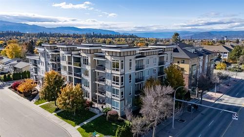 407-130 Barber Road, Kelowna, BC - Outdoor With View