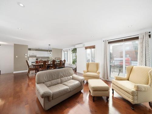 Salon - 9300 Rue De Marseille, Montréal (Mercier/Hochelaga-Maisonneuve), QC - Indoor Photo Showing Living Room