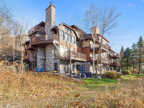 Back facade - 1-122 Ch. Des Sous-Bois, Mont-Tremblant, QC - Outdoor