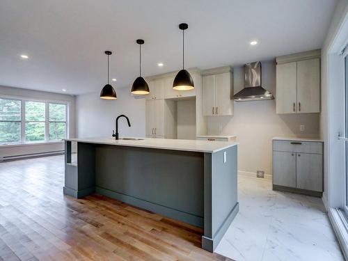 Cuisine - 3525 Rue Rolland, Sainte-Adèle, QC - Indoor Photo Showing Kitchen