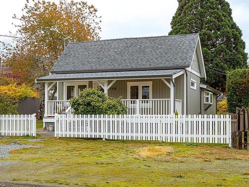 520 Baden Powell St, Ladysmith, BC 