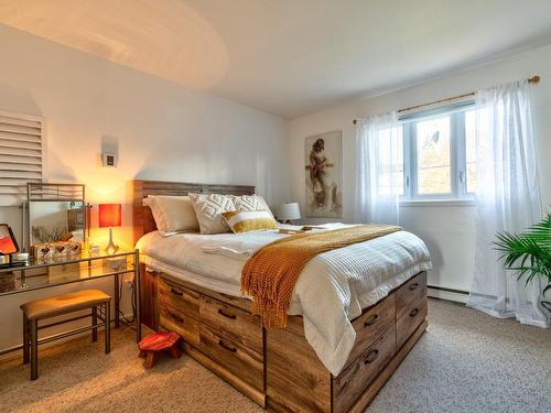 Logement - 191  - 191B Rue De La Rive, Sainte-Anne-De-Sorel, QC - Indoor Photo Showing Bedroom