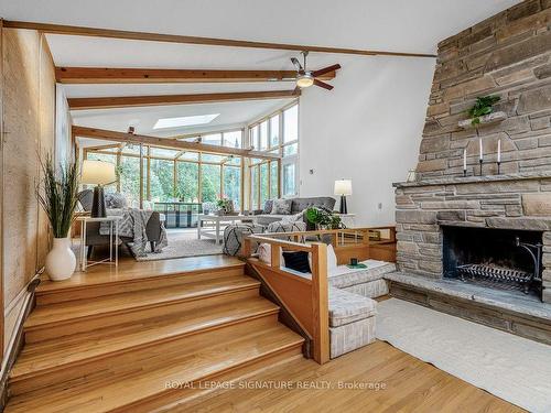 9 Overton Pl, Toronto, ON - Indoor Photo Showing Living Room With Fireplace