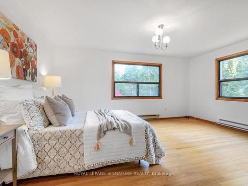 9 Overton Pl, Toronto, ON - Indoor Photo Showing Bedroom