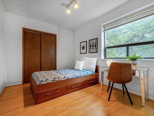 9 Overton Pl, Toronto, ON - Indoor Photo Showing Bedroom